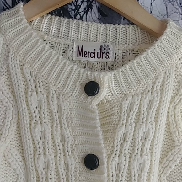 Merci Jrs. Sweater - Picture 4 of 6